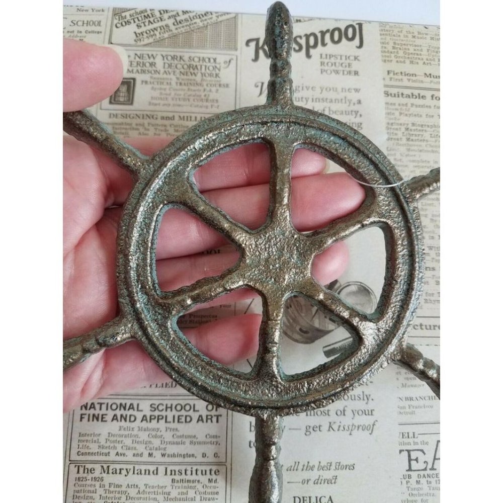 Cast Iron Ship Wheel Verdigris Antique Looking Ship Wheel Trivet Wall De…